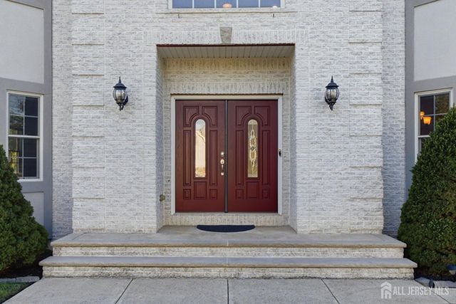 424 Delmore Avenue, South Plainfield, NJ 07080