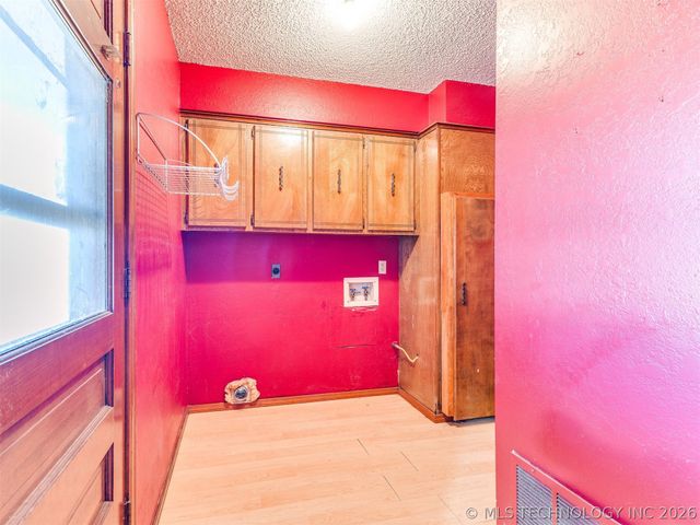 205 Lester Lane, Cleveland, OK 74020