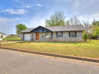 205 Lester Lane, Cleveland, OK 74020