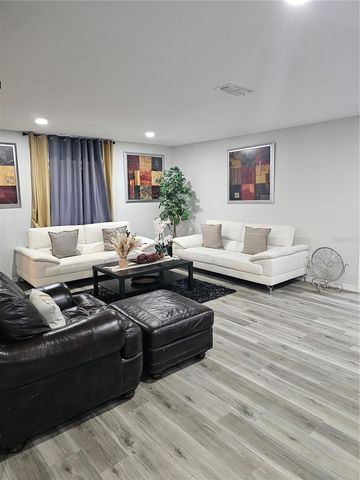 1745 FOXCREEK LANE, Apopka, FL 32703