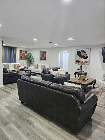 1745 FOXCREEK LANE, Apopka, FL 32703