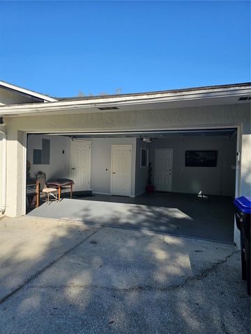 1745 FOXCREEK LANE, Apopka, FL 32703