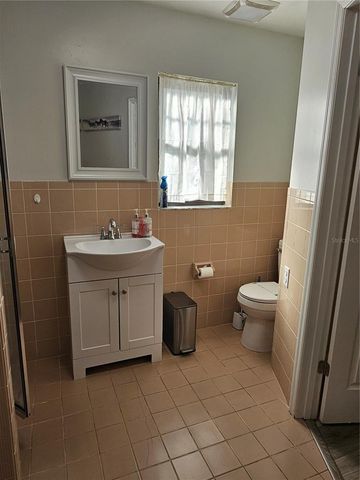 1745 FOXCREEK LANE, Apopka, FL 32703