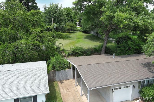 1255 Night Drive, Florissant, MO 63031