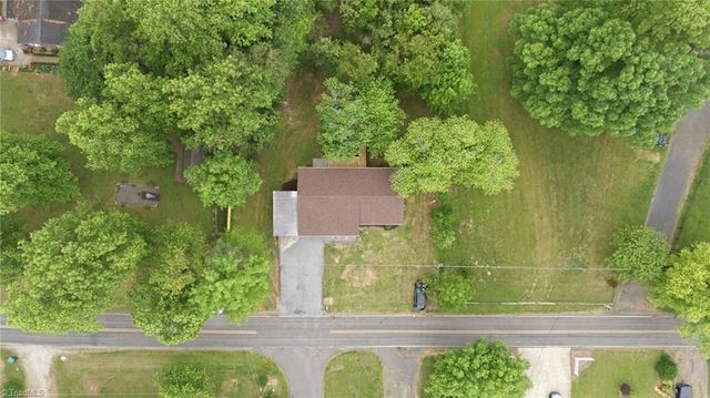 601 Gillespie Street, Dobson, NC 27017