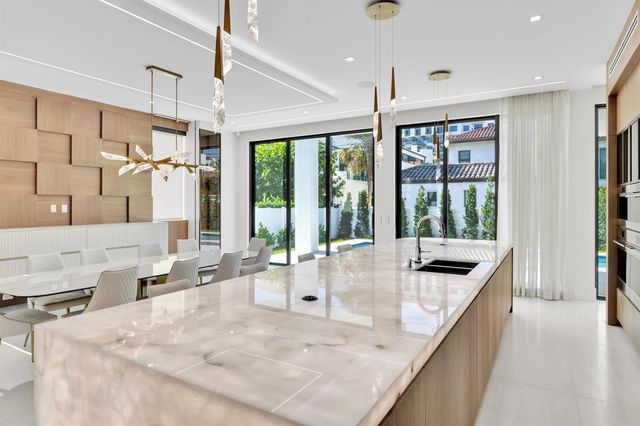 344 NE 2nd Street, Boca Raton, FL 33432