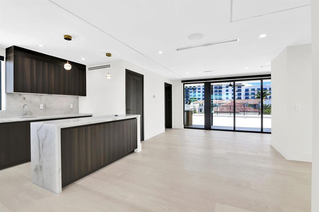 344 NE 2nd Street, Boca Raton, FL 33432
