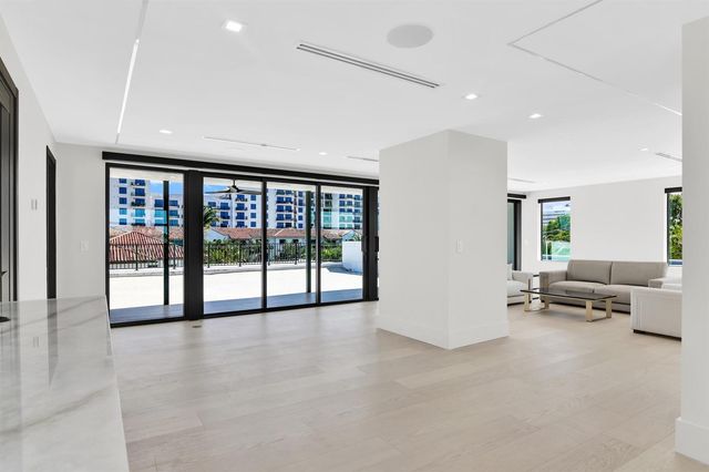 344 NE 2nd Street, Boca Raton, FL 33432