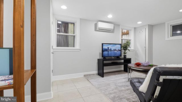 2708 MINNESOTA AVE SE, Washington, DC 20019
