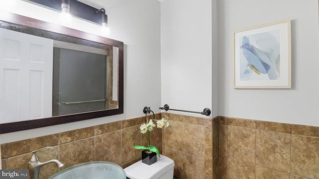 2708 MINNESOTA AVE SE, Washington, DC 20019