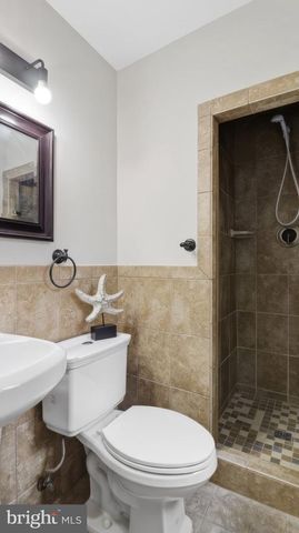 2708 MINNESOTA AVE SE, Washington, DC 20019