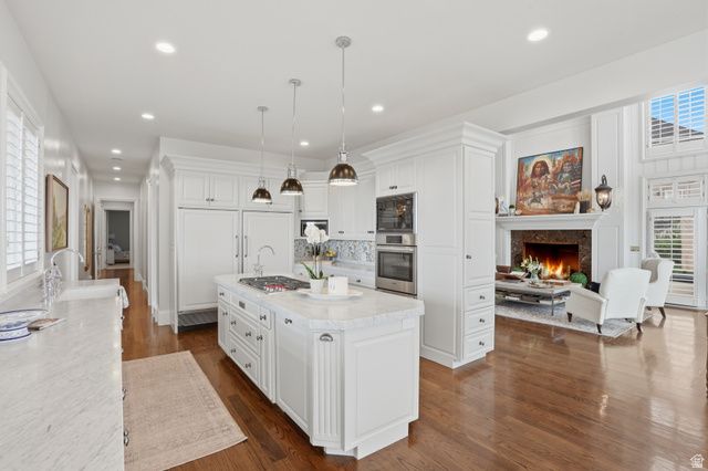 1714 E FORT DOUGLAS CIR, Salt Lake City, UT 84103