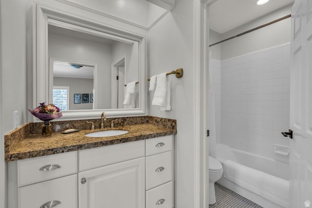 1714 E FORT DOUGLAS CIR, Salt Lake City, UT 84103