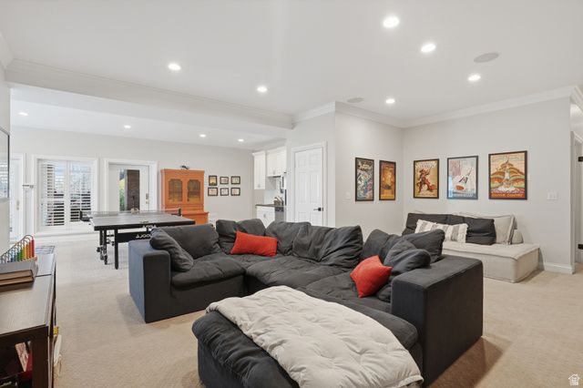 1714 E FORT DOUGLAS CIR, Salt Lake City, UT 84103