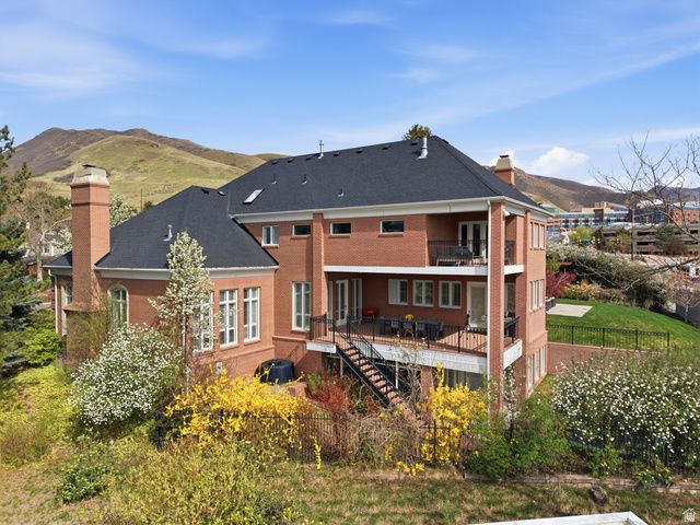 1714 E FORT DOUGLAS CIR, Salt Lake City, UT 84103