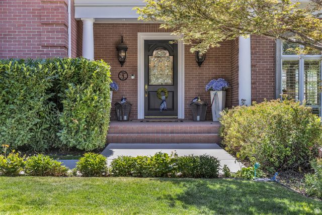1714 E FORT DOUGLAS CIR, Salt Lake City, UT 84103