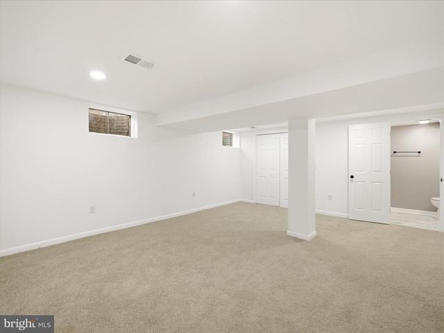 17821 GREENTREE LN, Hagerstown, MD 21740