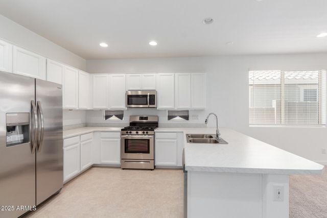 2224 W MINTON Street, Phoenix, AZ 85041