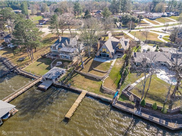 5607 S Lakeshore Drive, Shreveport, LA 71119