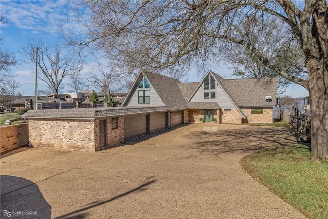 5607 S Lakeshore Drive, Shreveport, LA 71119