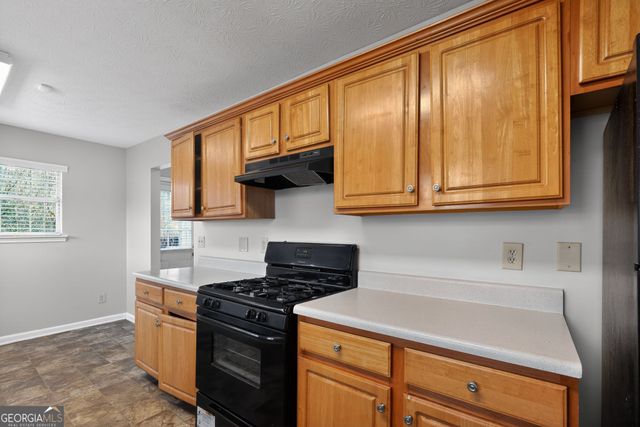 238 Heathrow Drive, Riverdale, GA 30274