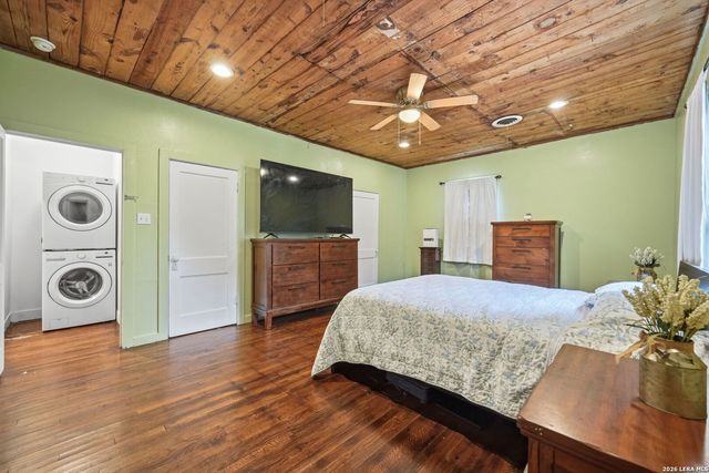 701 RIGSBY AVE, San Antonio, TX 78210