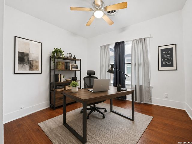 701 RIGSBY AVE, San Antonio, TX 78210