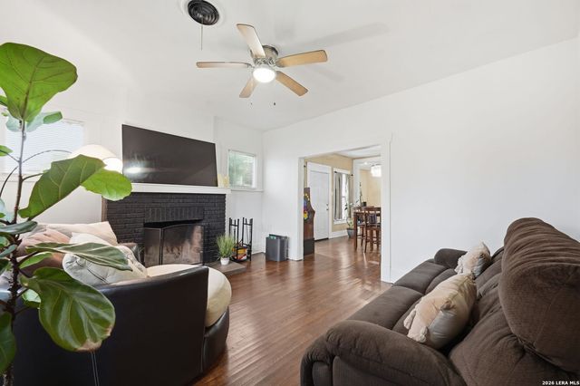 701 RIGSBY AVE, San Antonio, TX 78210