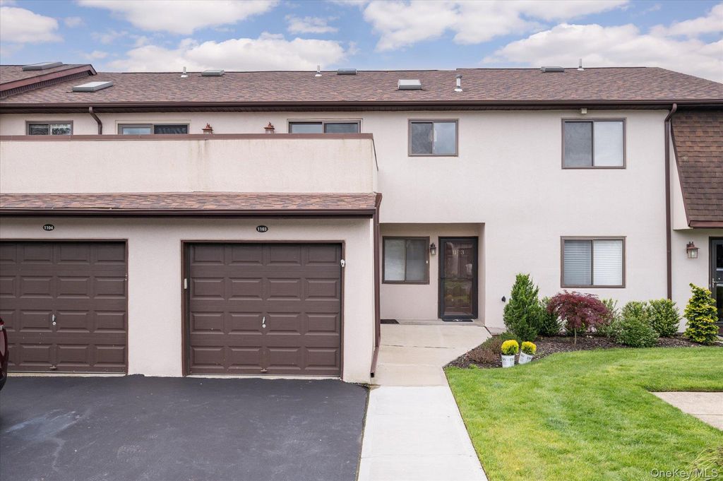 1 Anchorage Way 1103, Freeport, NY 11520 — exterior