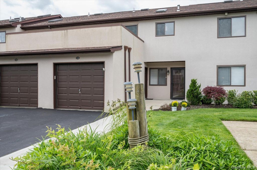 1 Anchorage Way 1103, Freeport, NY 11520 — photo 3