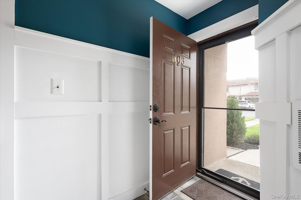 1 Anchorage Way 1103, Freeport, NY 11520 — photo 4