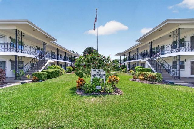 138 36TH AVENUE N 208 W, St Petersburg, FL 33704
