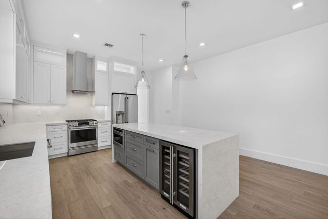 1017 Ardmore Road, West Palm Beach, FL 33401