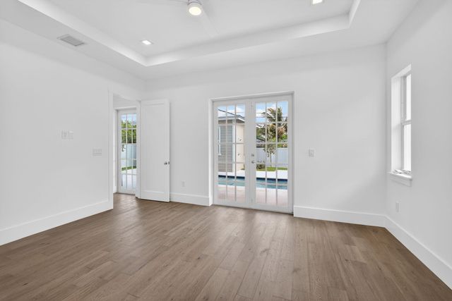 1017 Ardmore Road, West Palm Beach, FL 33401