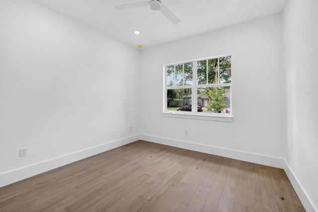 1017 Ardmore Road, West Palm Beach, FL 33401