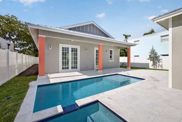 1017 Ardmore Road, West Palm Beach, FL 33401