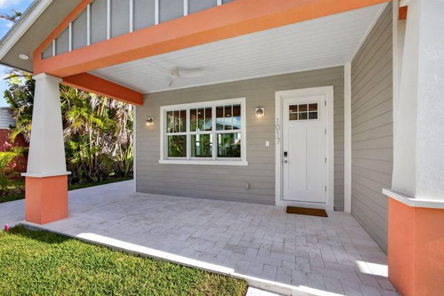 1017 Ardmore Road, West Palm Beach, FL 33401