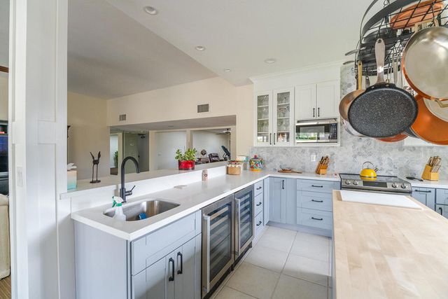 38821 Kilimanjaro Drive, Palm Desert, CA 92211