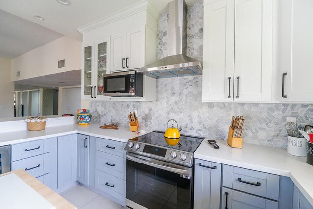 38821 Kilimanjaro Drive, Palm Desert, CA 92211