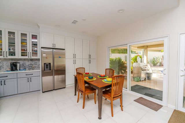 38821 Kilimanjaro Drive, Palm Desert, CA 92211