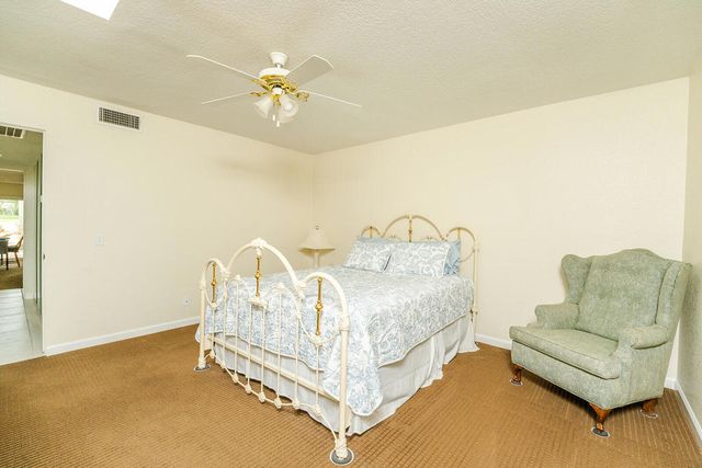 38821 Kilimanjaro Drive, Palm Desert, CA 92211