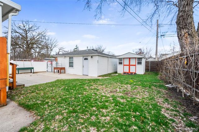 31344 Rosslyn Avenue, Garden City, MI 48135