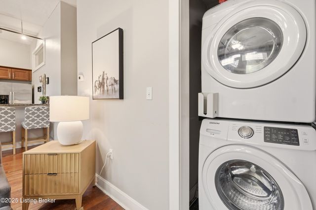 532 S 4th St UNIT 301, Louisville, KY 40202