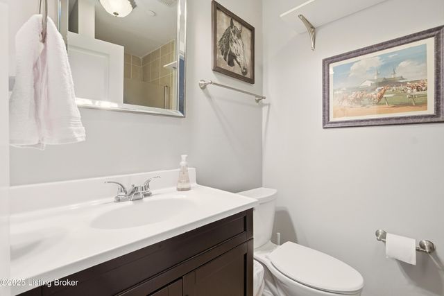 532 S 4th St UNIT 301, Louisville, KY 40202