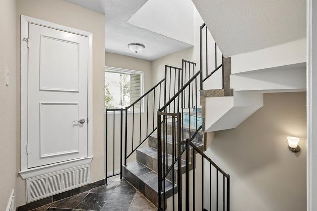 3815 Holland Avenue 1, Dallas, TX 75219