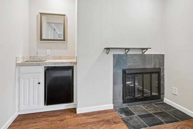 3815 Holland Avenue 1, Dallas, TX 75219