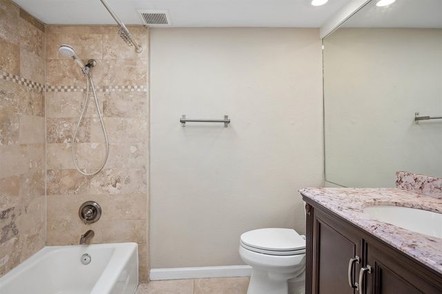 3815 Holland Avenue 1, Dallas, TX 75219