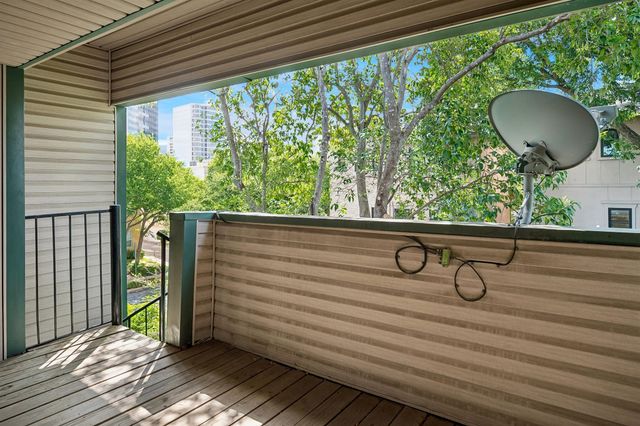 3815 Holland Avenue 1, Dallas, TX 75219