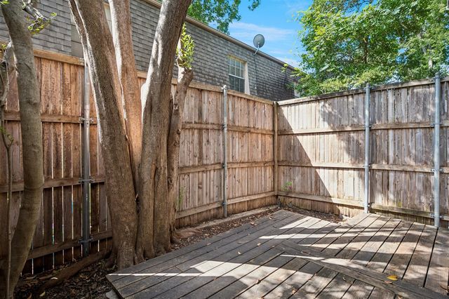 3815 Holland Avenue 1, Dallas, TX 75219