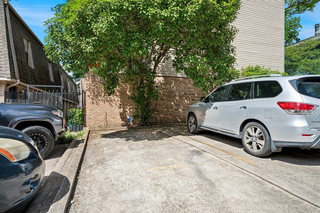 3815 Holland Avenue 1, Dallas, TX 75219